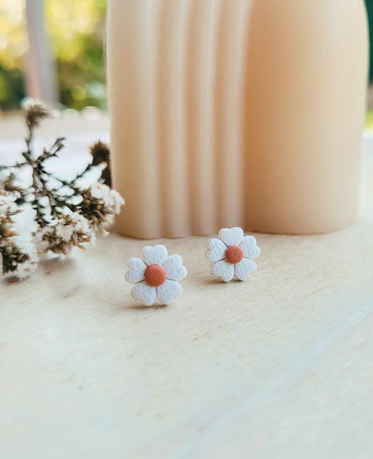Studs| Daisies Red Earth