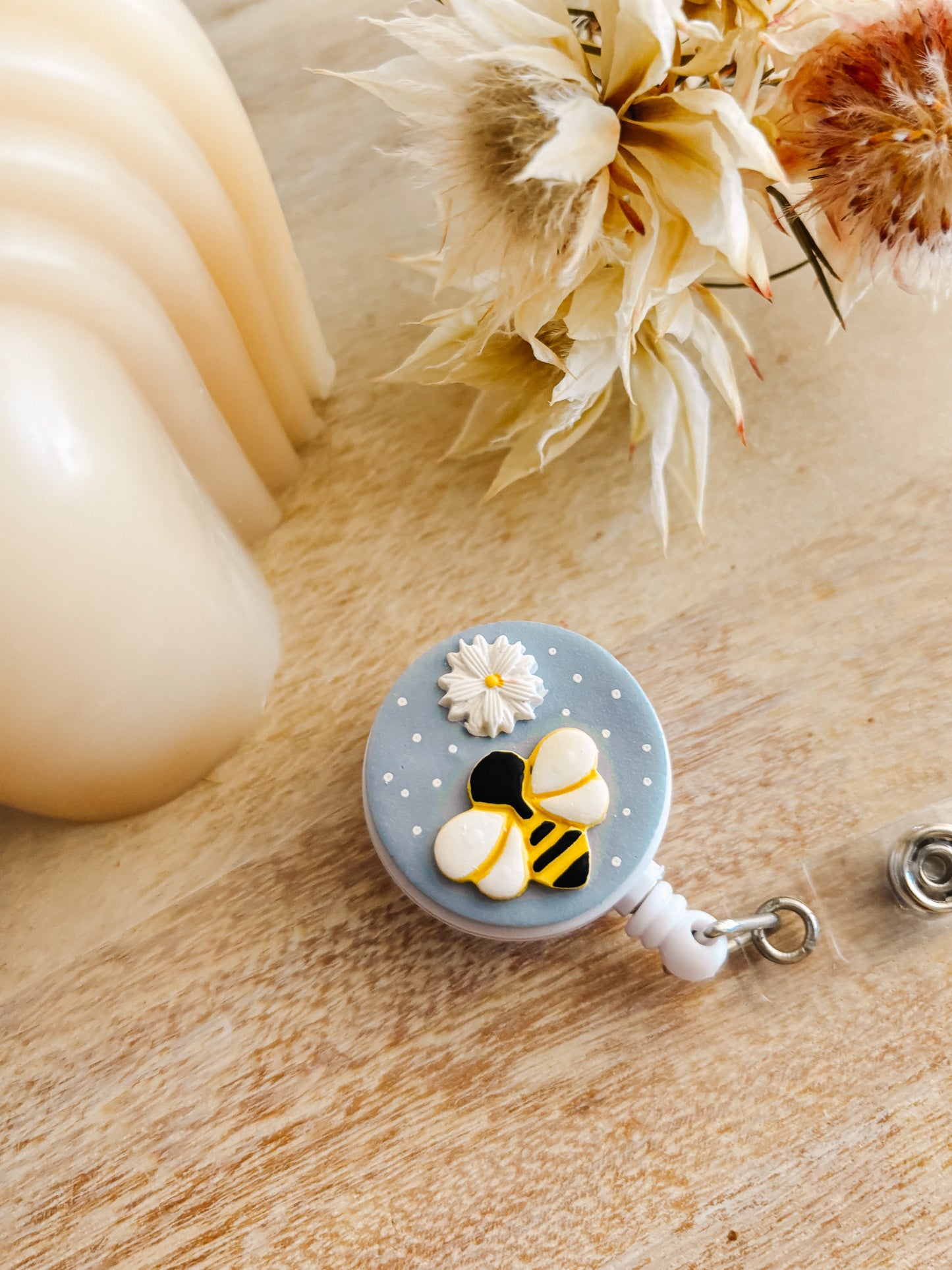 Bumble Bee | Badge Reel